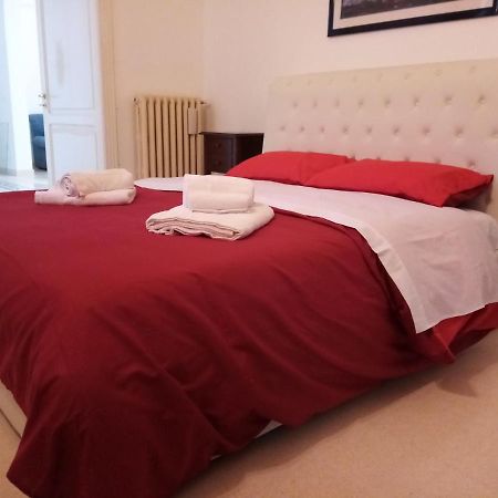 レッチェ Dimora Storica Le Perle Bed & Breakfast エクステリア 写真