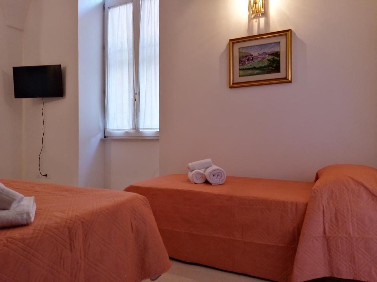 レッチェ Dimora Storica Le Perle Bed & Breakfast エクステリア 写真